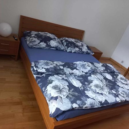 Apartman Pistacia Priame Centrum Bb Banská Bystrica Buitenkant foto