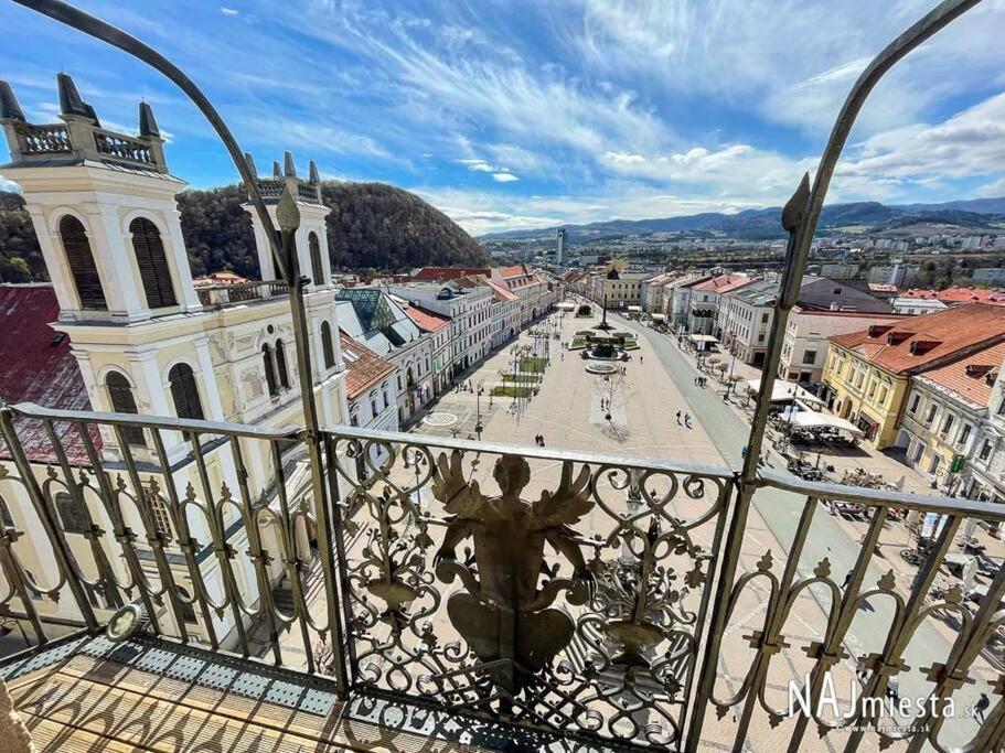 Apartman Pistacia Priame Centrum Bb Banská Bystrica Buitenkant foto